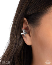 Load image into Gallery viewer, BoutonniÃ¨re Bravado - Silver